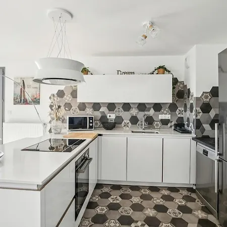 Apartamento Id 452 - Denis, Chemin Du Cornillon *